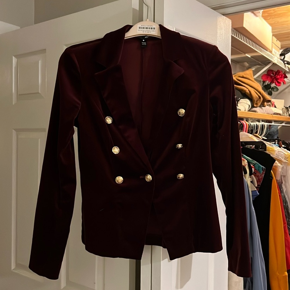 Burgundy Velvet blazer with gold buttons aqua label size small